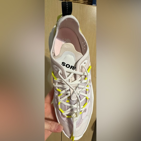 SOREL Sneakers 8.5 - Picture 11 of 13